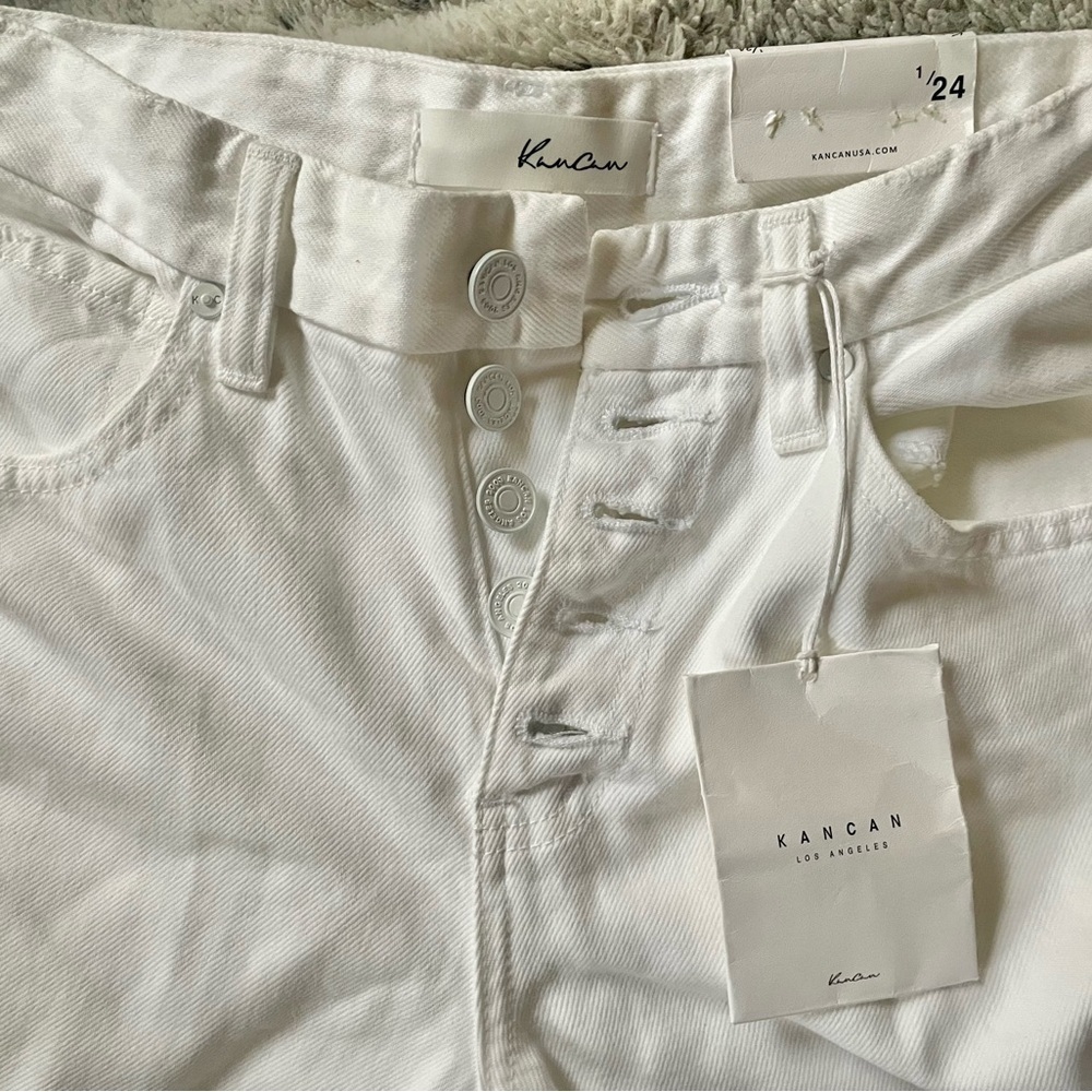 KanCan Button fly white denim NWT sold out !🔥 - Picture 7 of 8